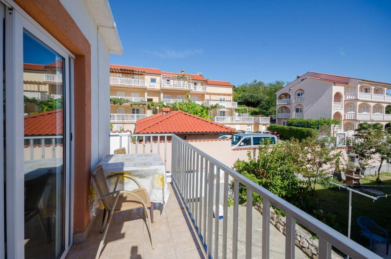Apartments Elvira Lopar Exterior photo